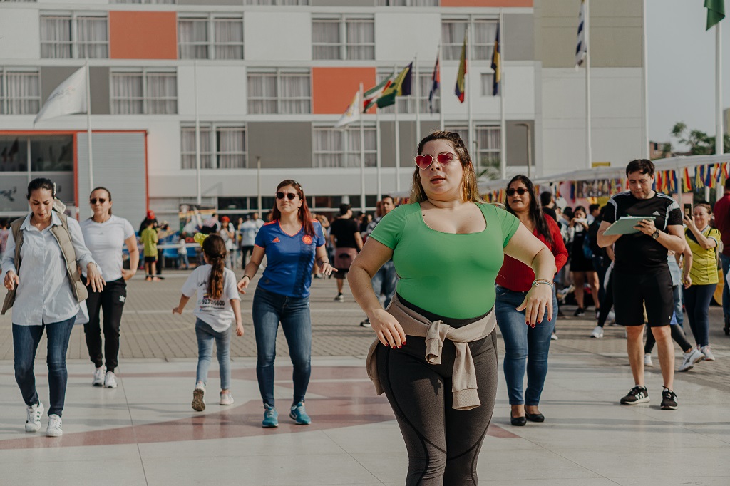 Consulado de Colombia en Lima organizó el evento el Deporte Nos Une