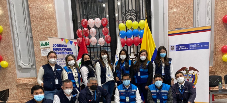 Primera Jornada de Regularización Migratoria Colombiana en Lima