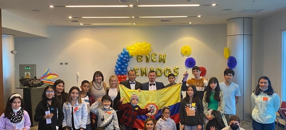 Consulado de Colombia en Lima dio inicio al curso para niños “Colombia, un encanto por aprender”