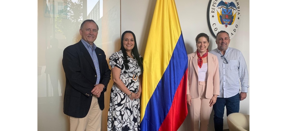 Consulado de Colombia en Lima y la Fundación OUR fortalecen colaboración para afrontar la trata de personas