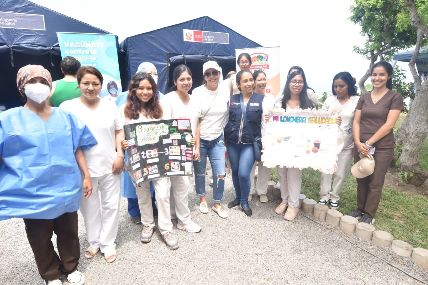 Consulado General de Colombia en Lima conmemora con una feria el Día de la Mujer 