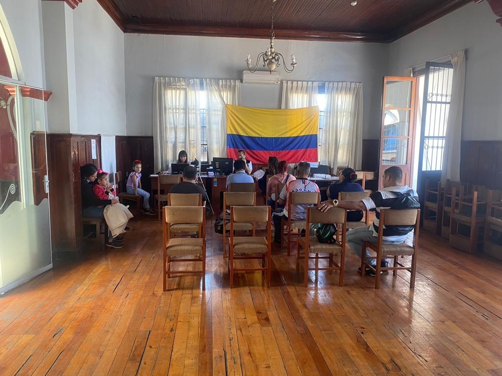 Cuarto consulado móvil en Tacna 